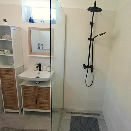 Сasa de vacaciones Madarász 7 Deluxe Balatonalmádi